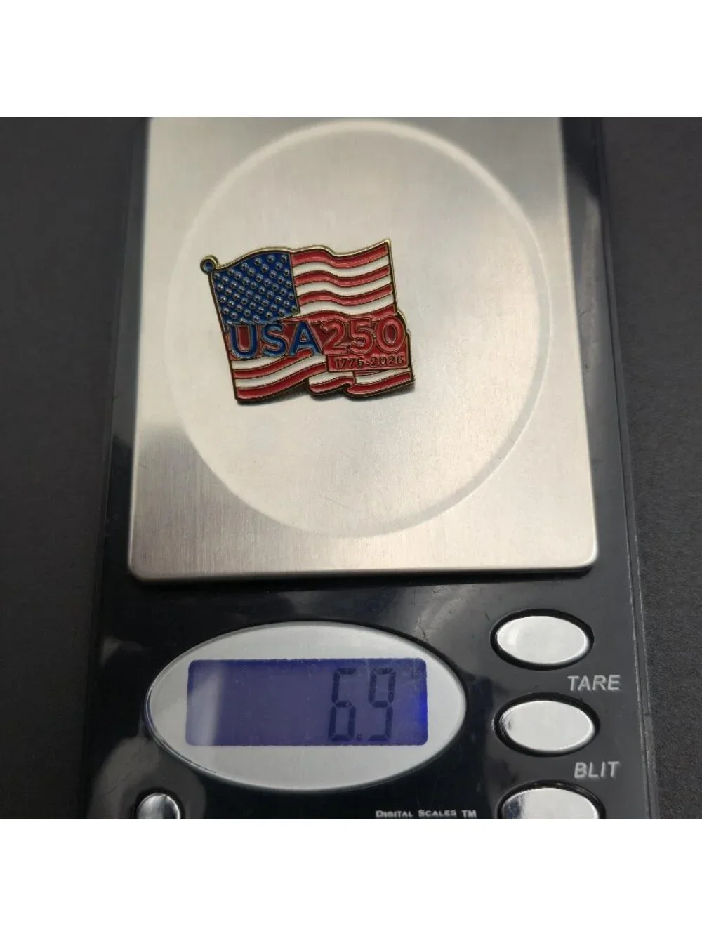 USA 250 Semi quincentennial American Flag Enamel Lapel Pin (1776-2026) A8450
